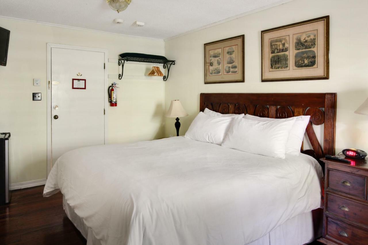 The House Bed & Breakfast New Orleans
