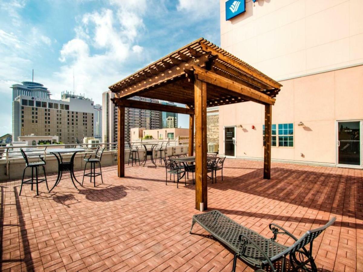 Spacious Lofts Close To French Quarter & Bourbon St. Apartment *