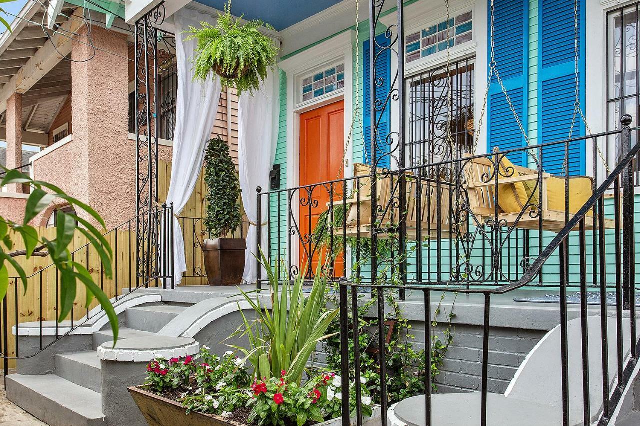 Modern Victorian House With Relaxing Courtyard Holiday home *