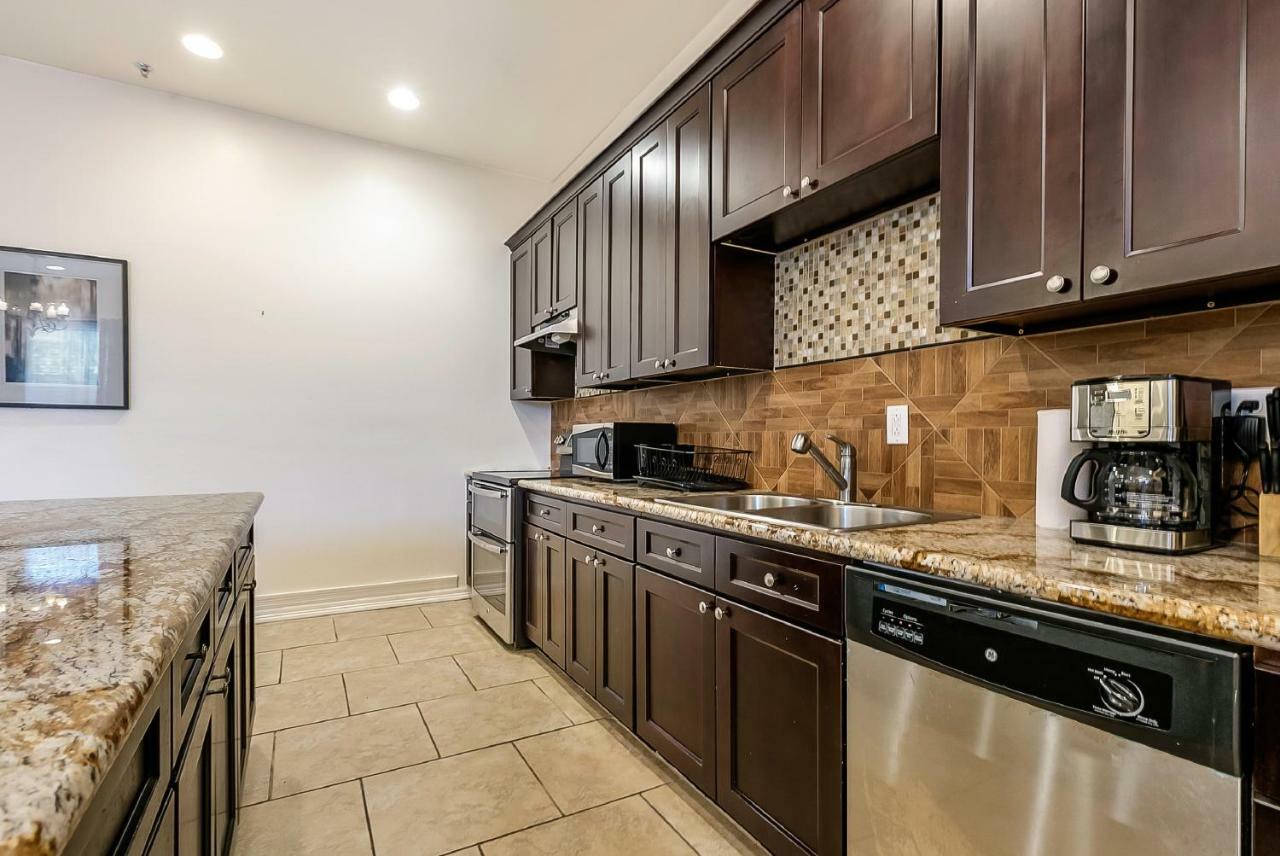 Inviting 3br Steps From St Charles Ave *