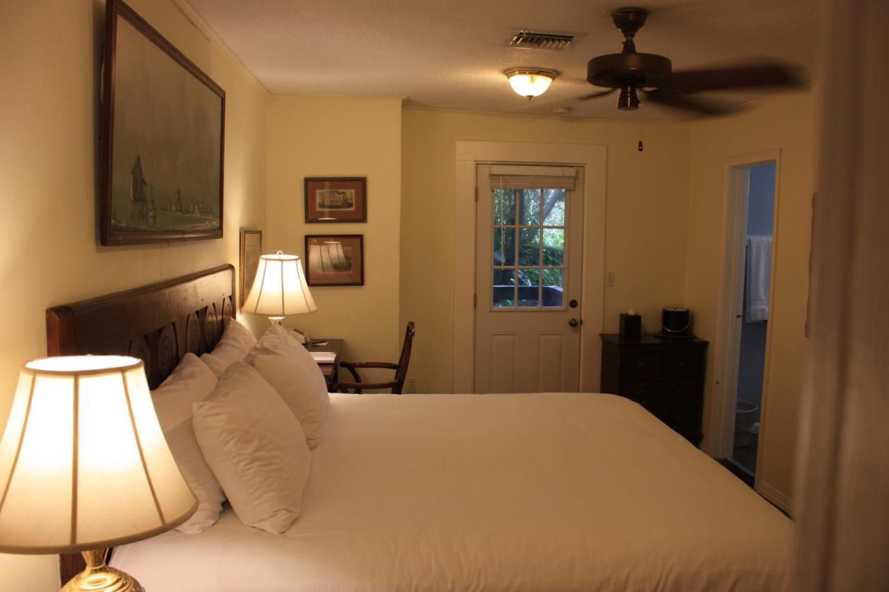 The House 3* New Orleans