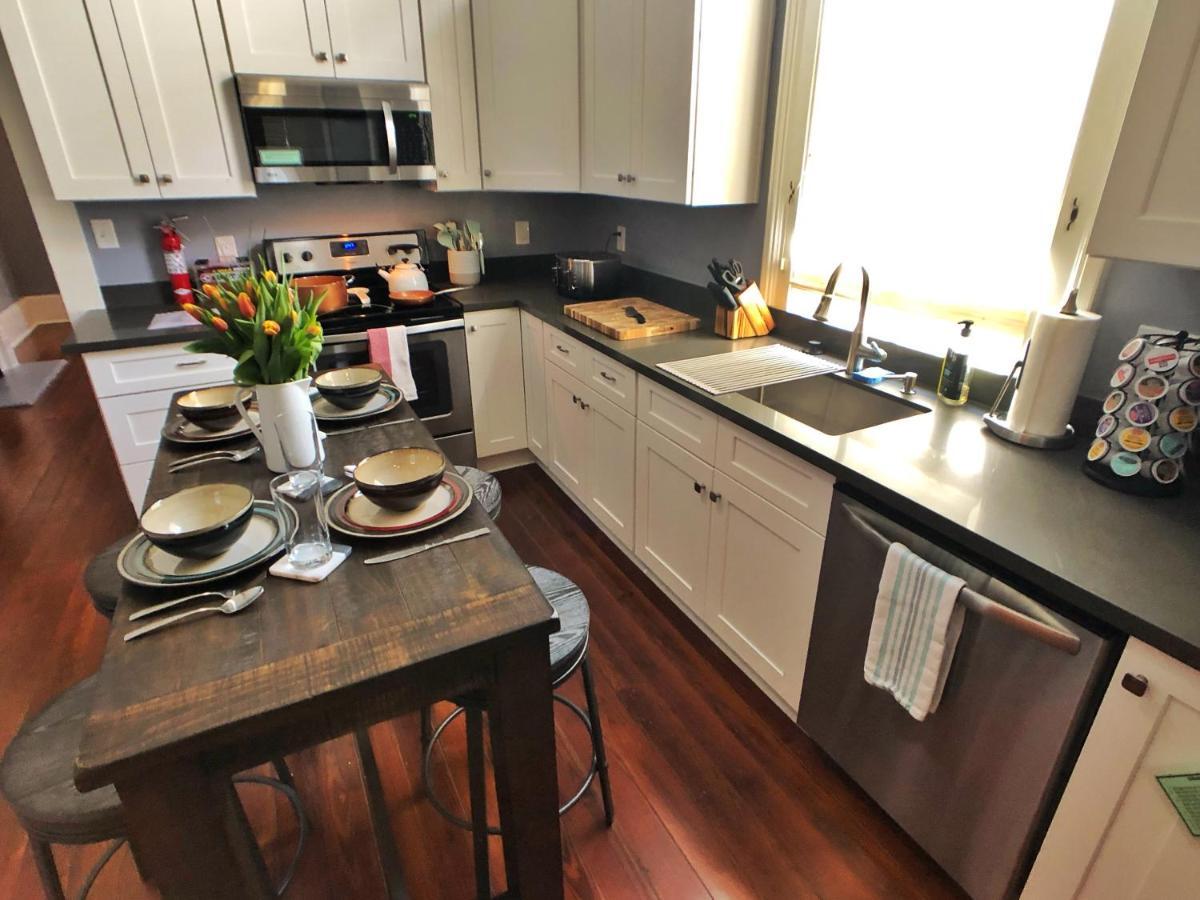 Luxury Historic Shotgun In Lower Garden District
