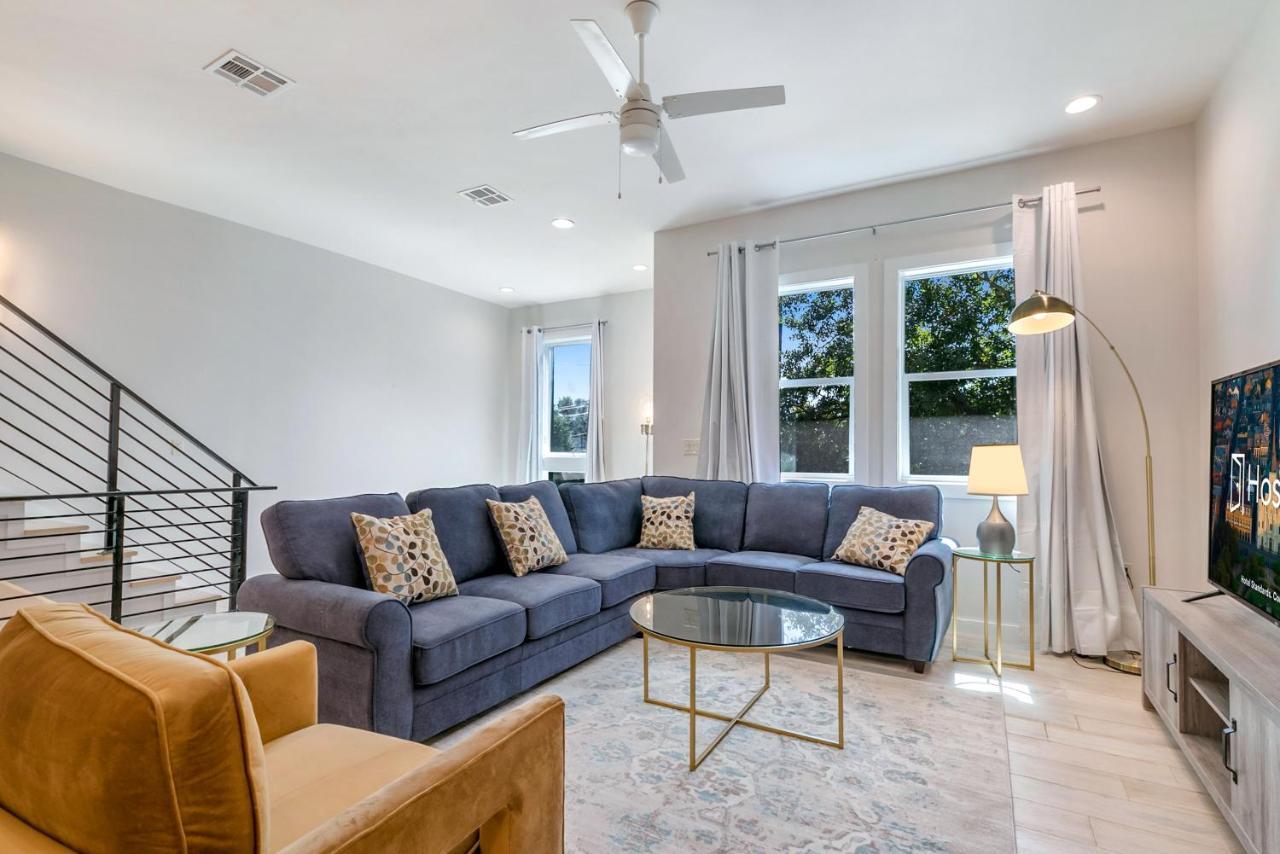 Modern 4br Townhouse In Bienville Holiday home