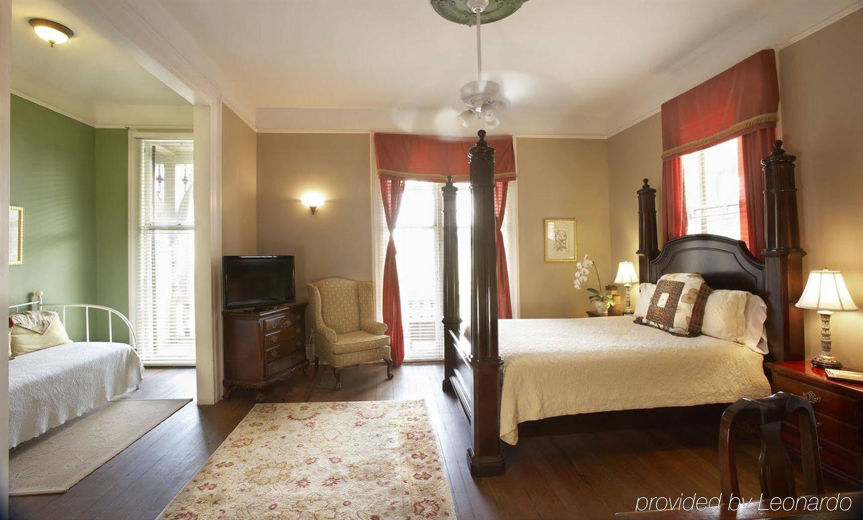 Maison Perrier Bed & Breakfast New Orleans