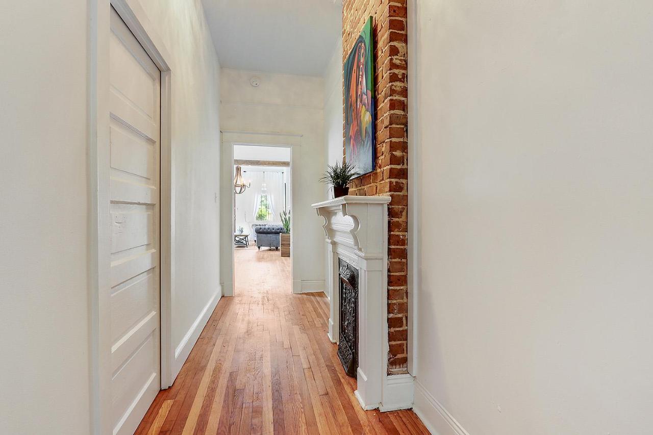 Modern Victorian House With Relaxing Courtyard * New Orleans