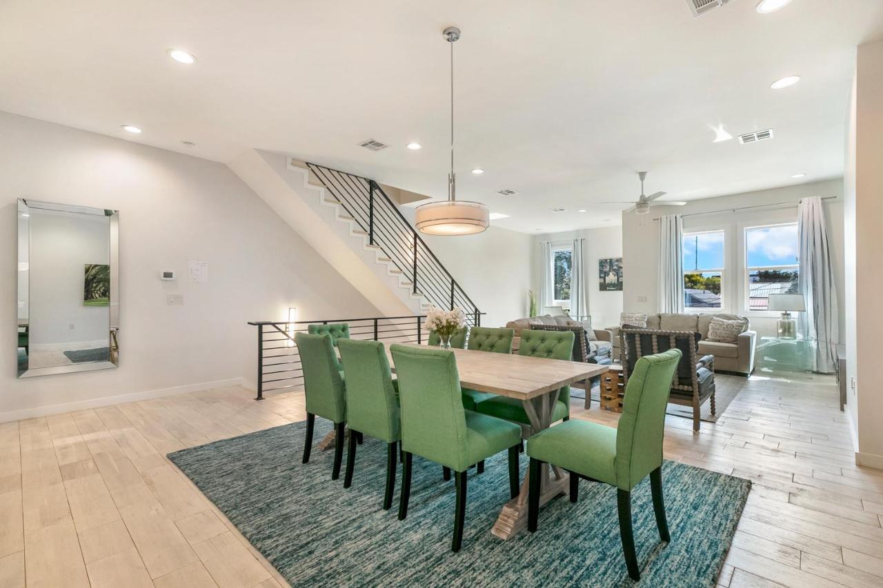 New Construction Elegant Holiday home *