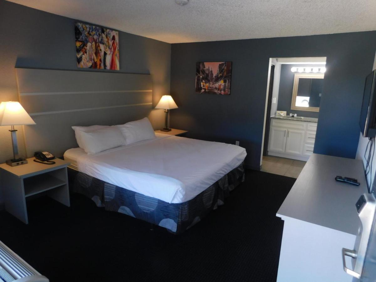 Hotel 10 Extended Stay Hotel New Orleans