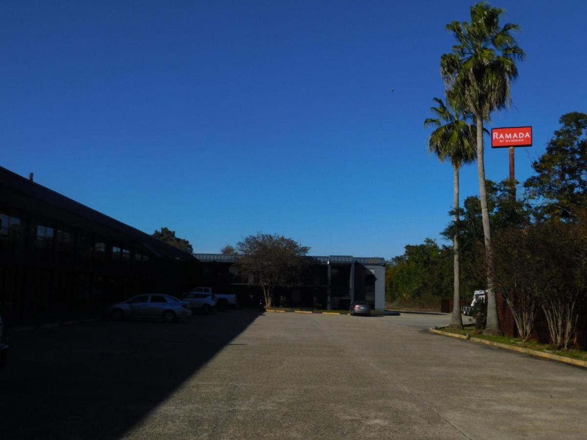 Hotel 10 Extended Stay Hotel