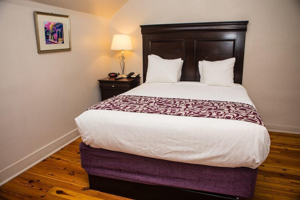 On Ursulines, A French Quarter Inn