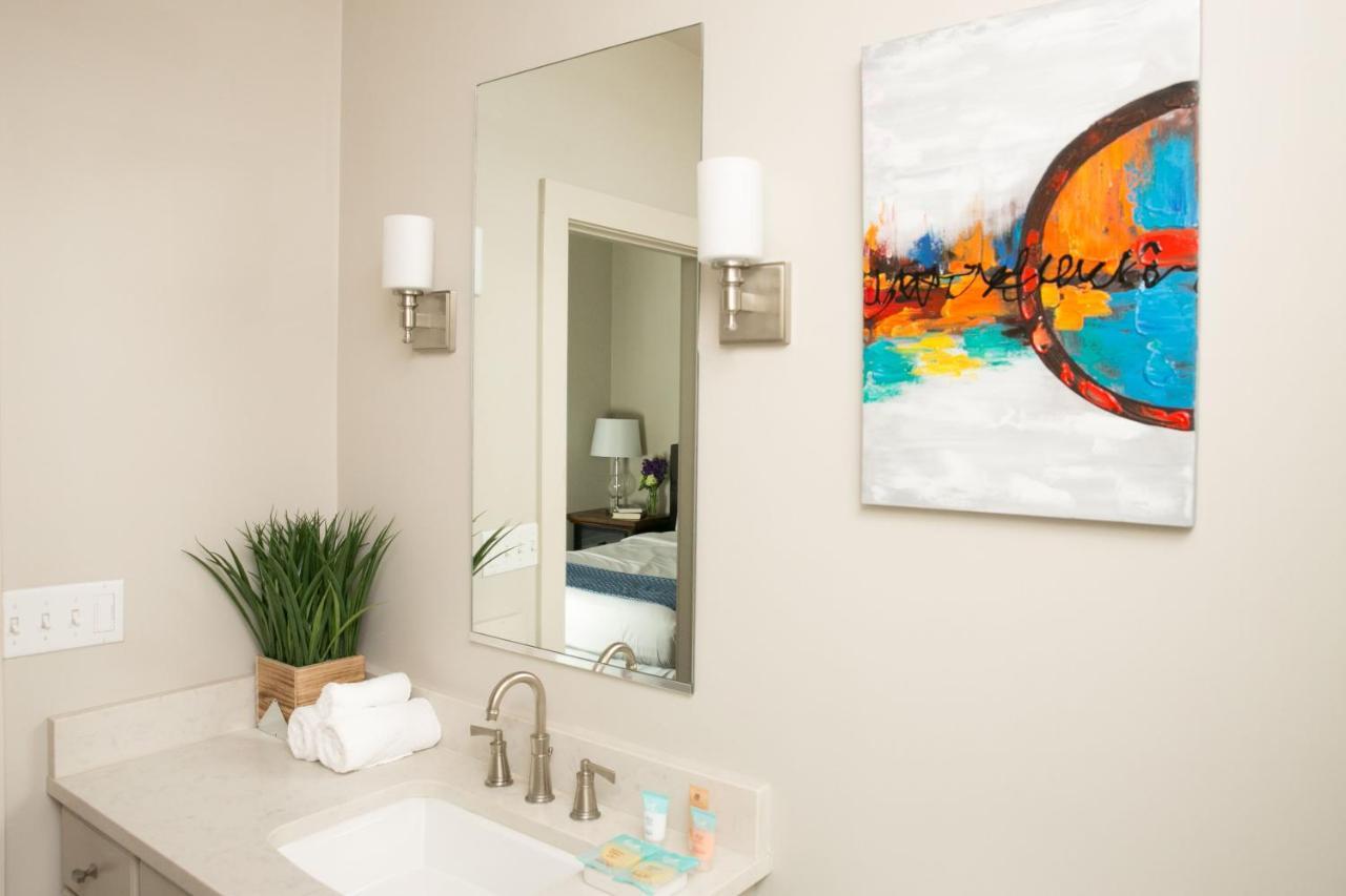 Apartment Stay Alfred On North Carondelet Street