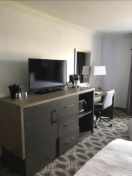 Hotel Express By Marriott 3*