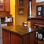 Jt\'S Hidden Gem