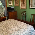 Jt\'S Hidden Gem