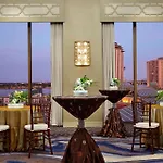Doubletree By Hilton New Orleans