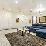 Modern, Spacious Condos With Luxury Amenities
