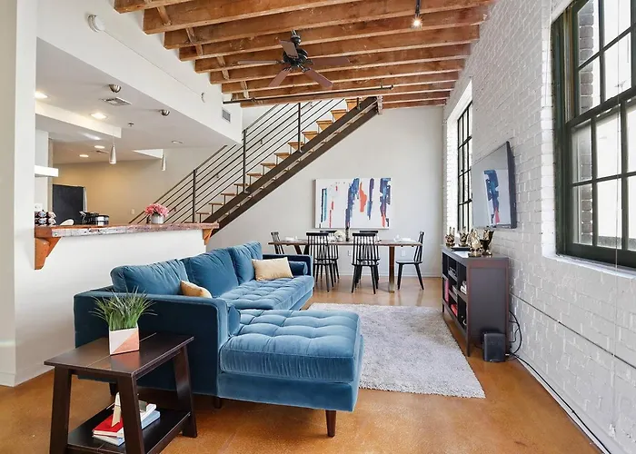 Gorgeous 3Br/2Ba Industrial Apt In Nola By Domio