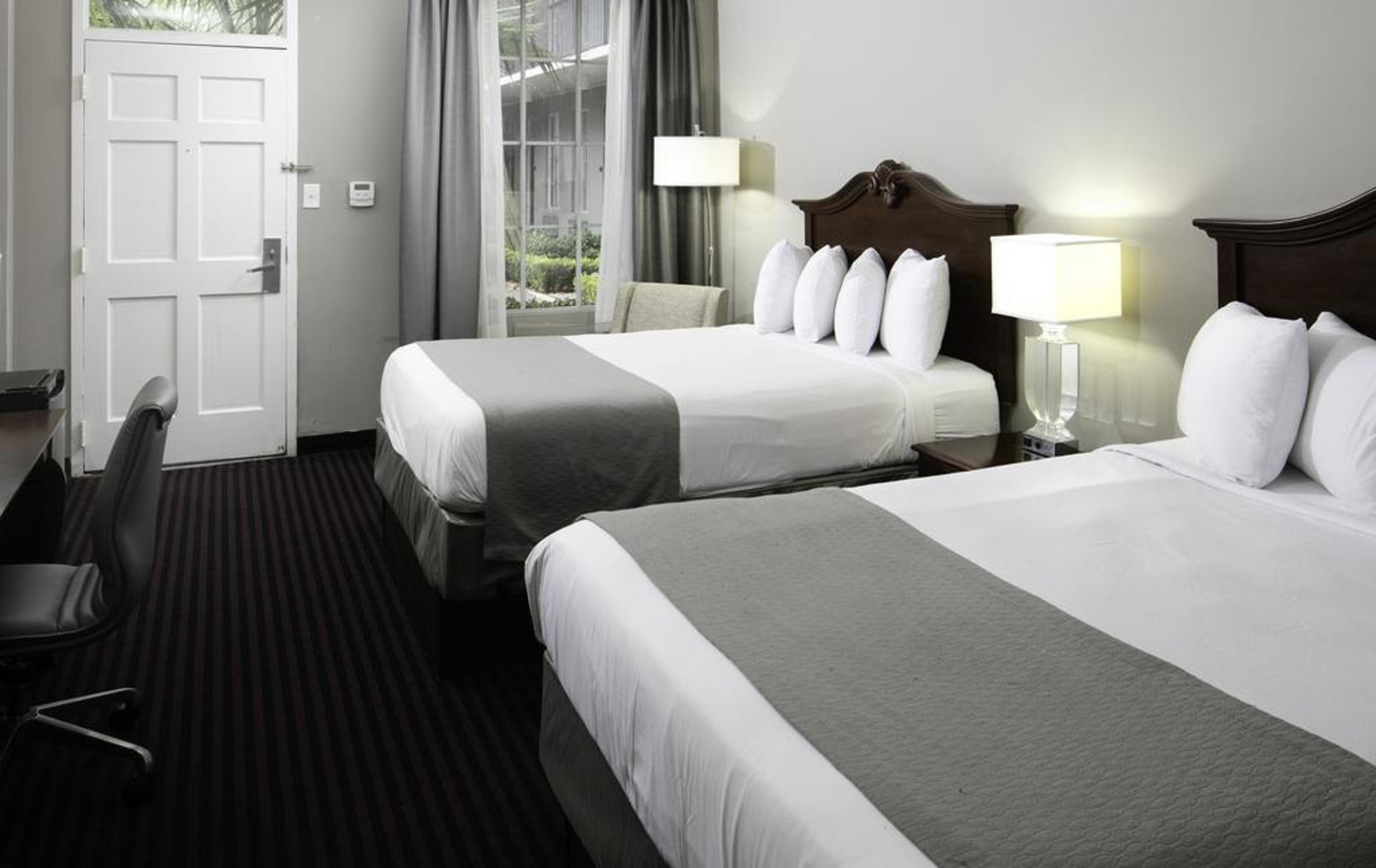 Maison Saint Charles 3*