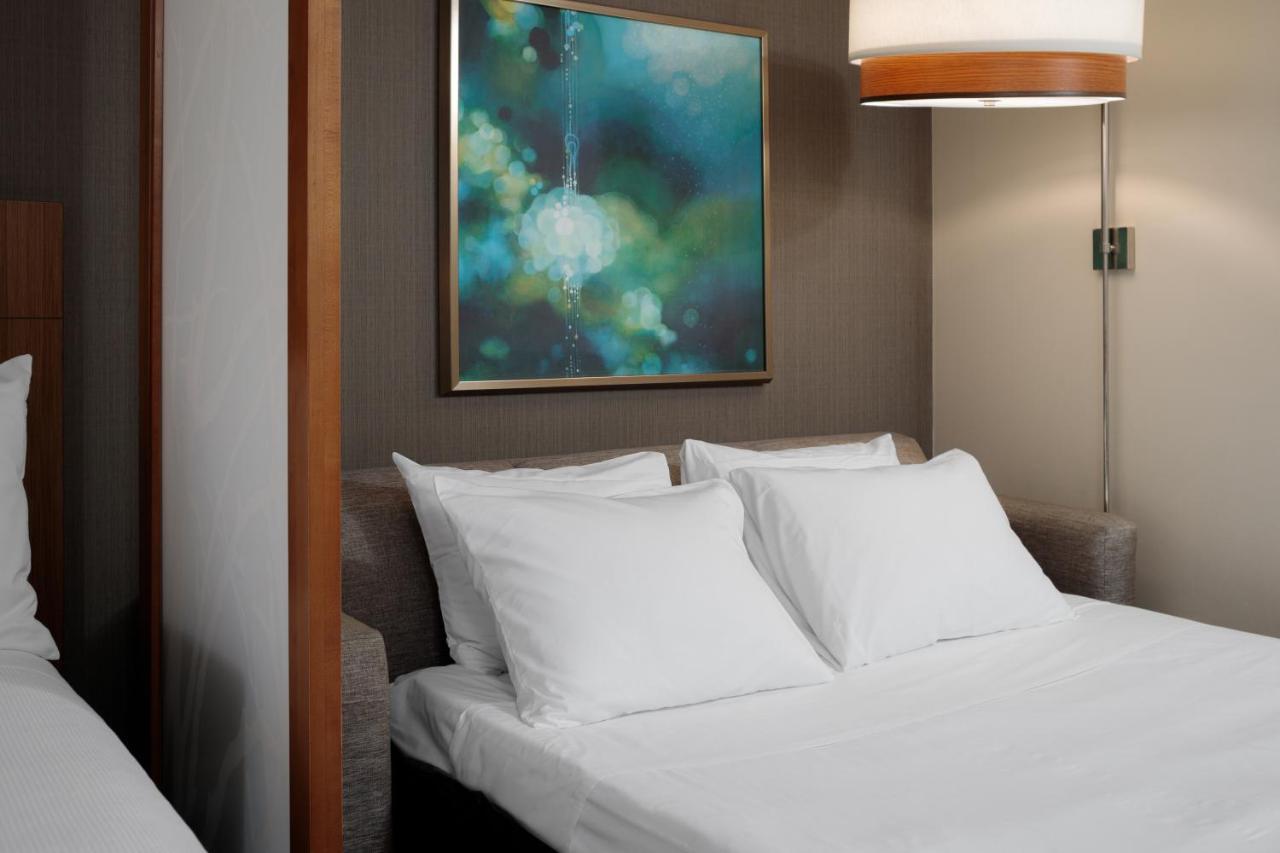 Hyatt Place Convention Center Hotel
