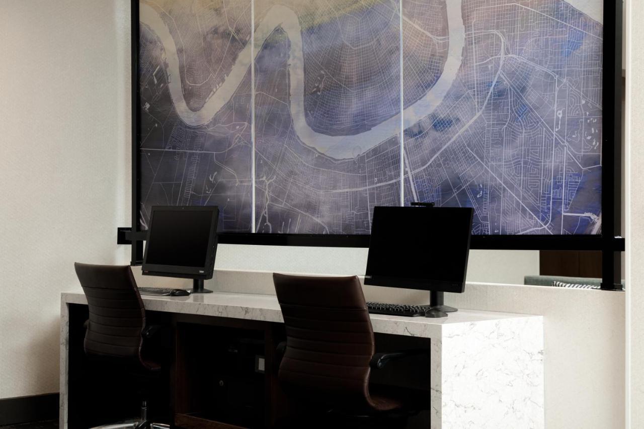 Hyatt Place Convention Center Hotel 3*