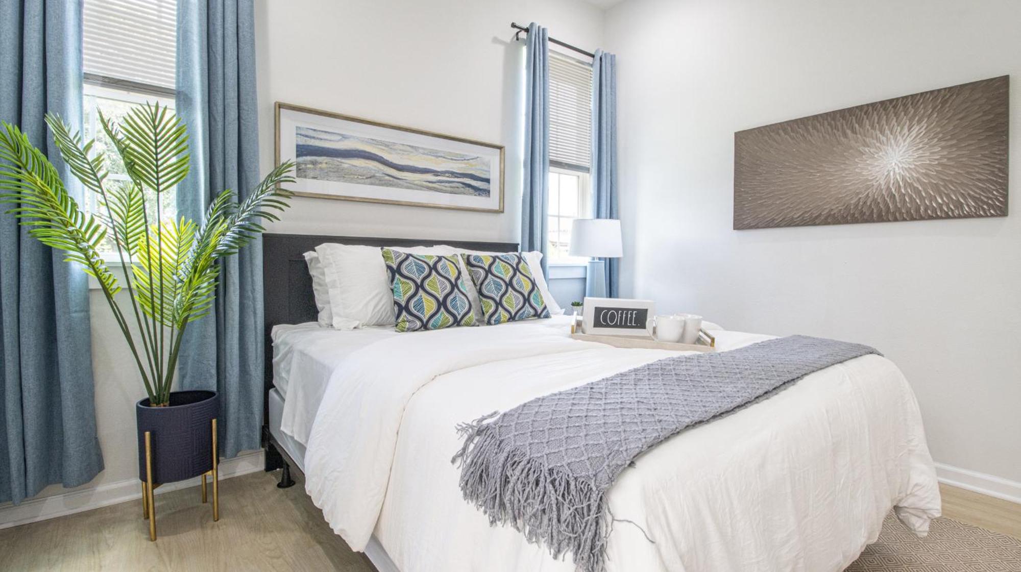 Vibrant Luxury Downtown Loft 2833 Nola *