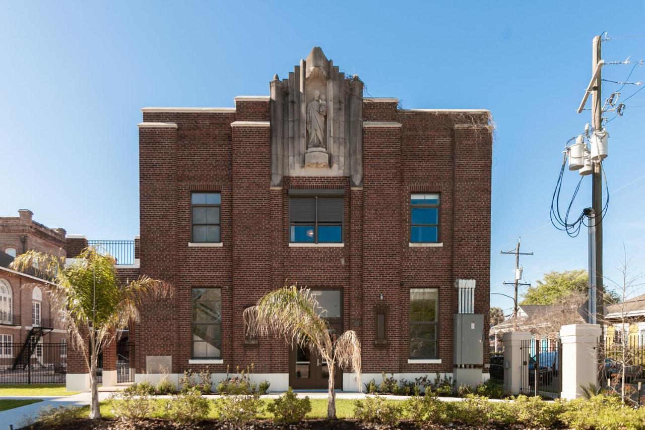 Bywater 3*