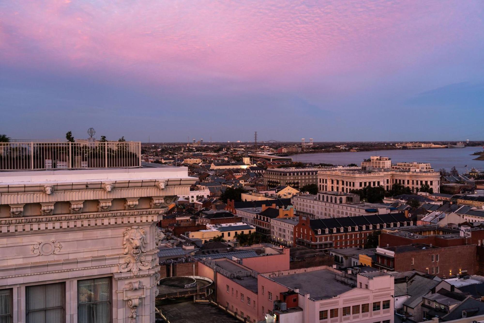 Hotel The Ritz-carlton, 5*