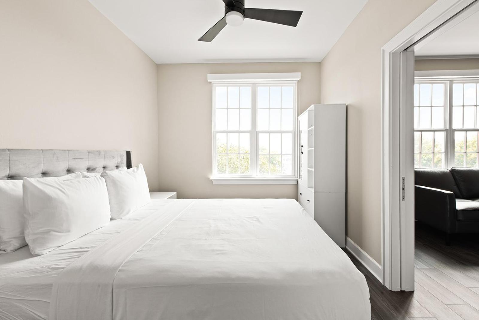 Bywater Aparthotel 3*