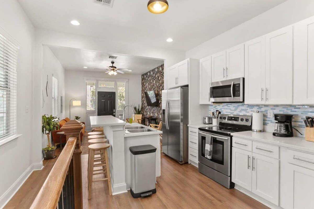 Apartment Fabulous Classy And Comfy 3bd 2ba And Parking New Orleans