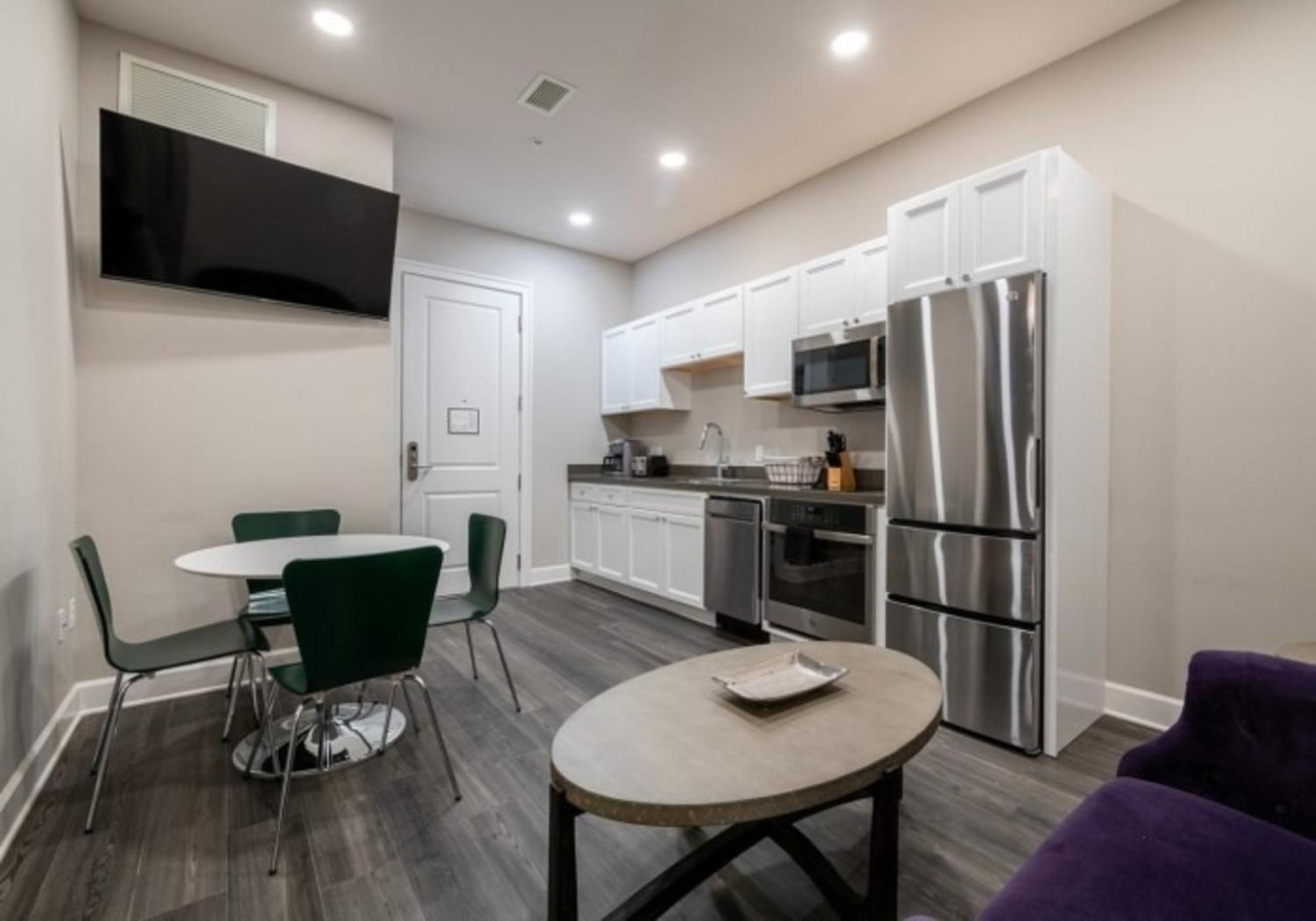 Aparthotel Bywater 3*