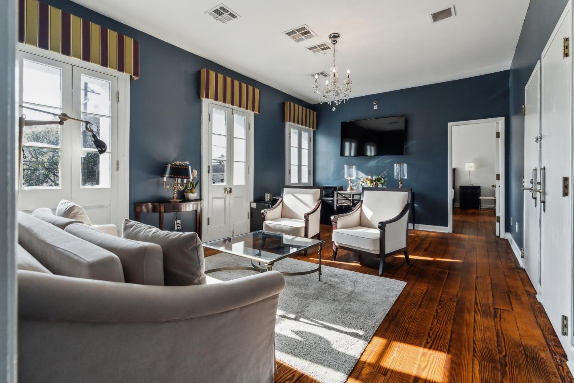 Hotel Maison Saint Charles New Orleans
