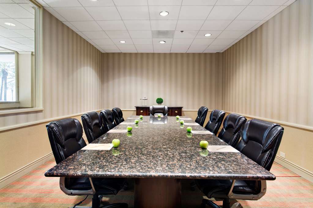 Doubletree By Hilton 4*
