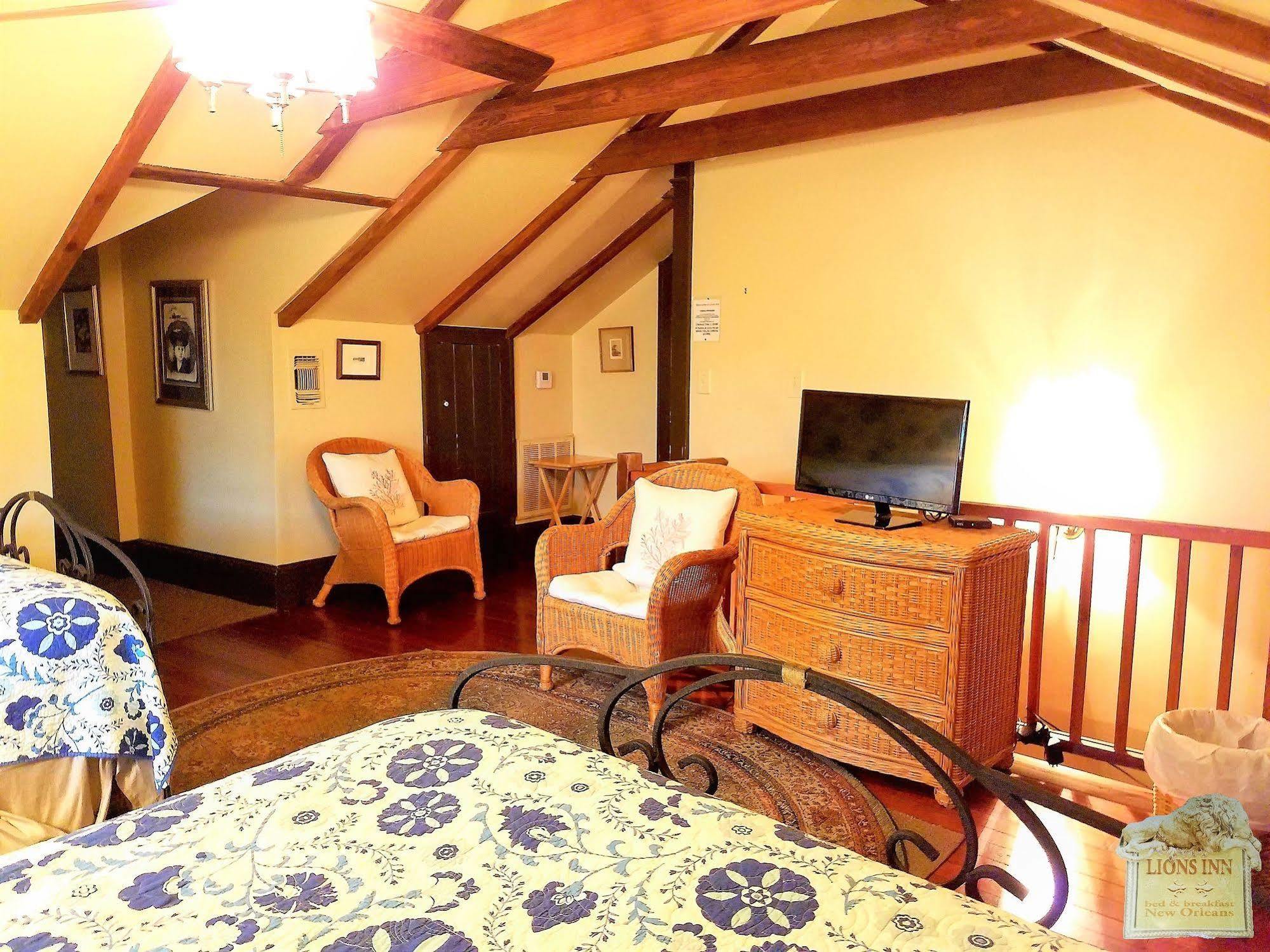 Hotel Lion's