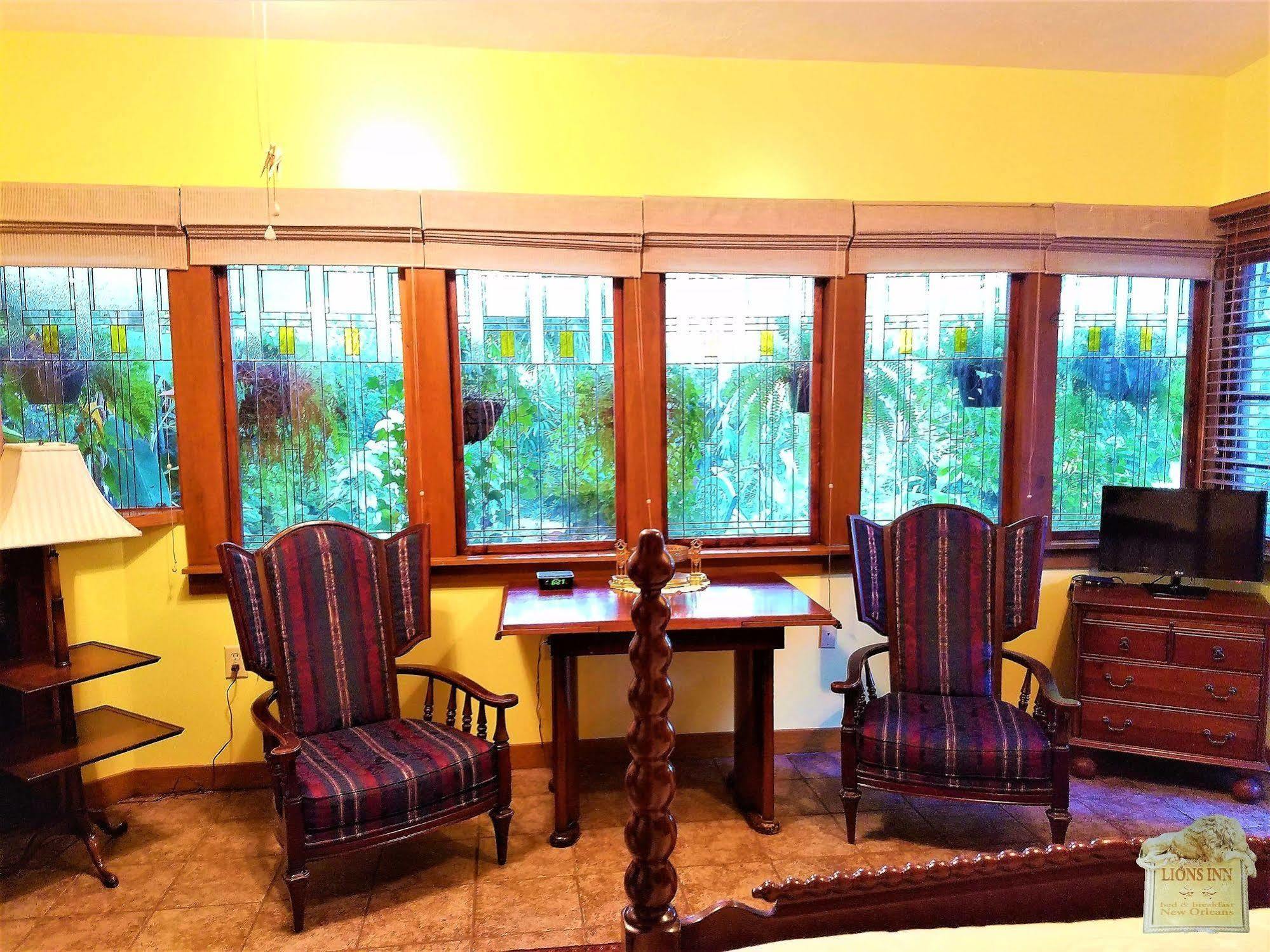 Hotel Lion's 3*