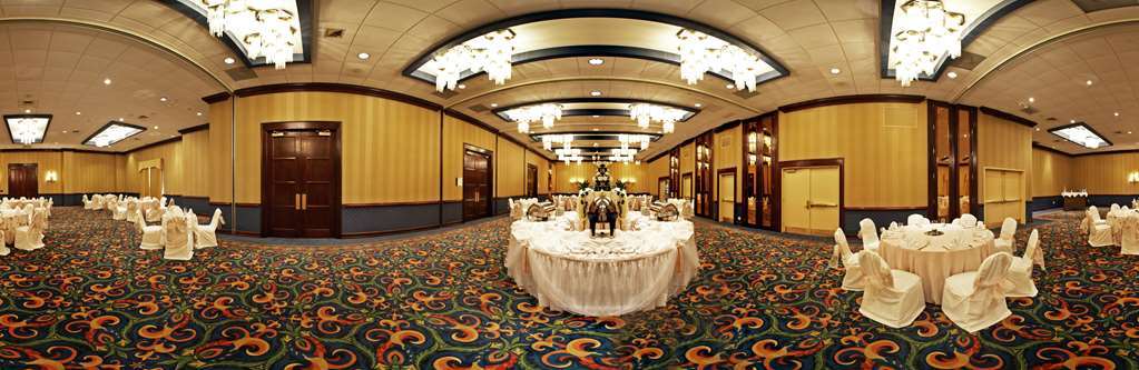 Doubletree By Hilton New Orleans