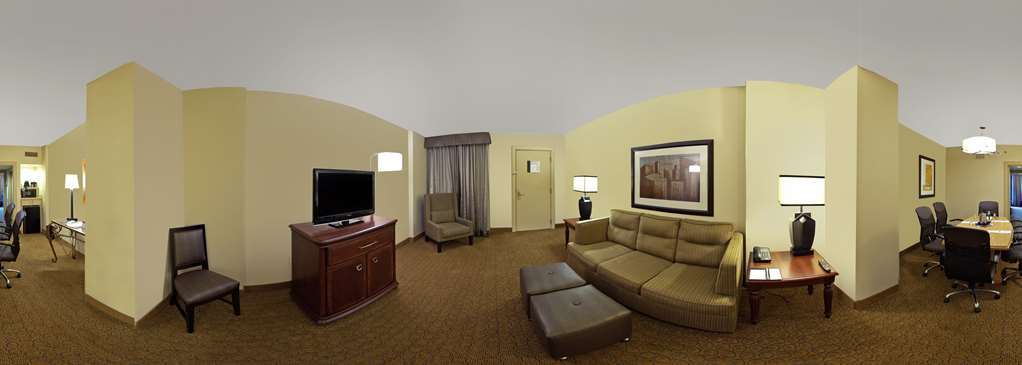 Doubletree By Hilton 4*