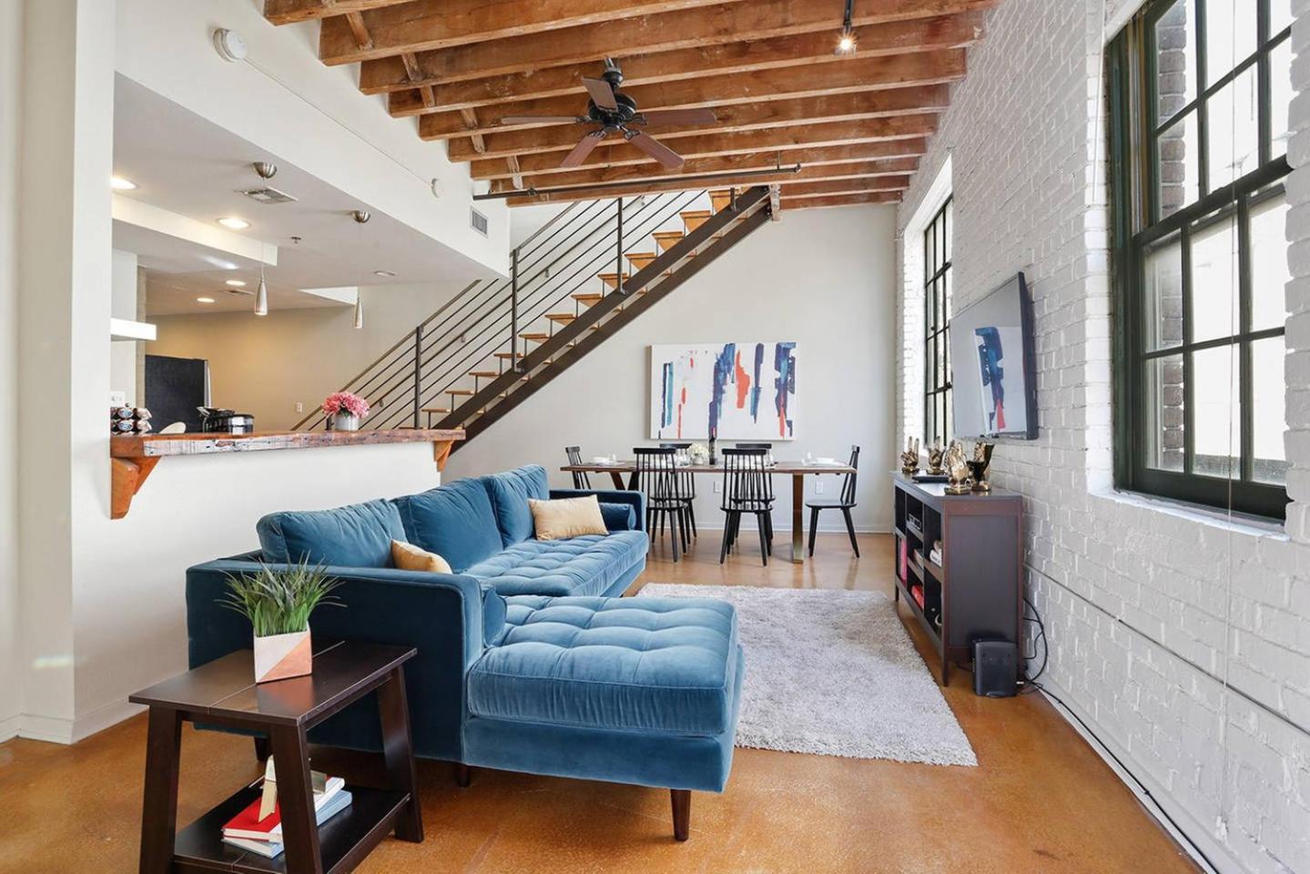Gorgeous 3br/2ba Industrial In Nola By Domio Apartment