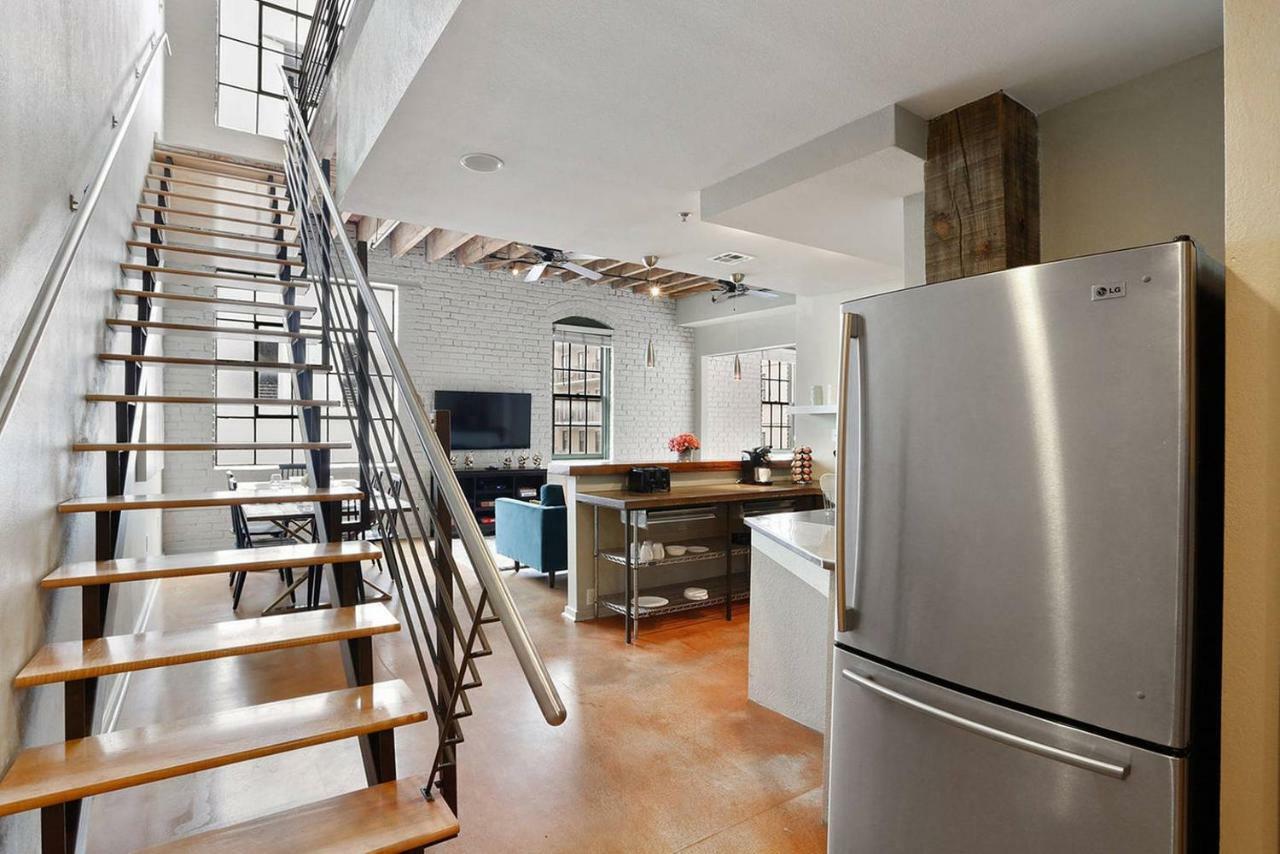 Gorgeous 3br/2ba Industrial In Nola By Domio *