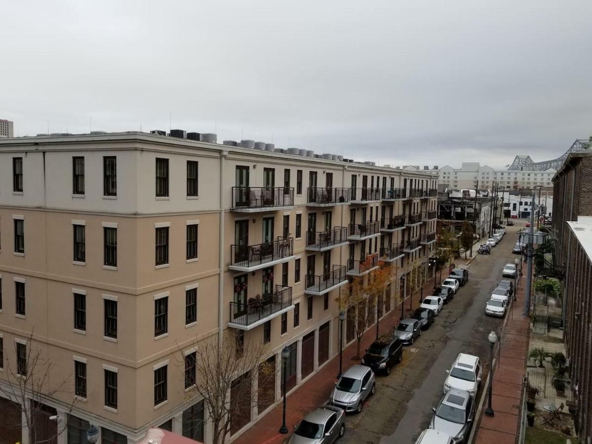 Gorgeous 3br/2ba Industrial In Nola By Domio Apartment *