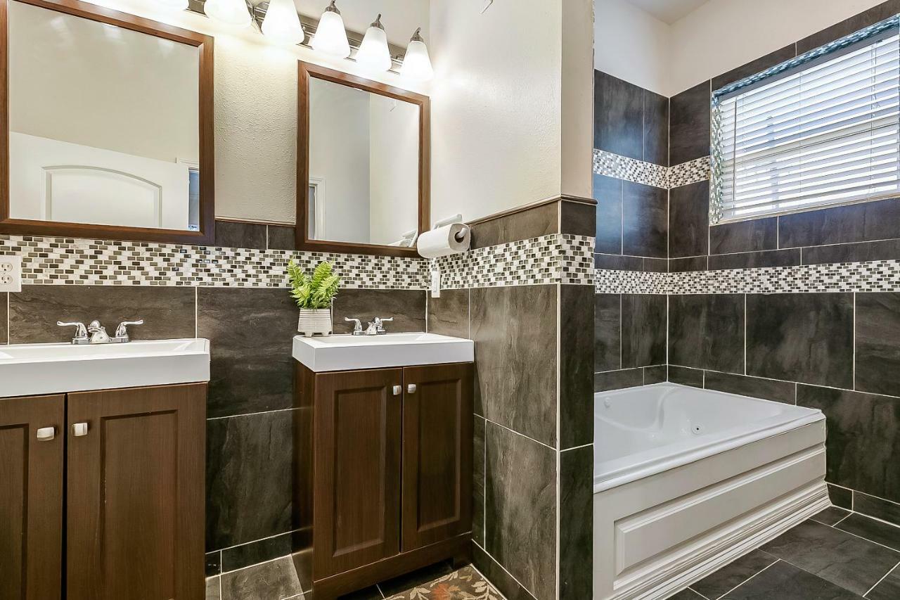 Modern, Spacious With Luxury Amenities 3*