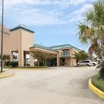 Rodeway Inn & Suites