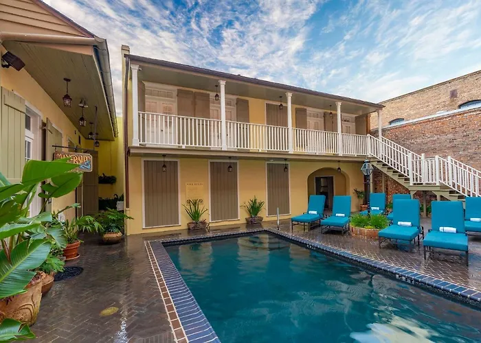Dauphine Orleans Hotel