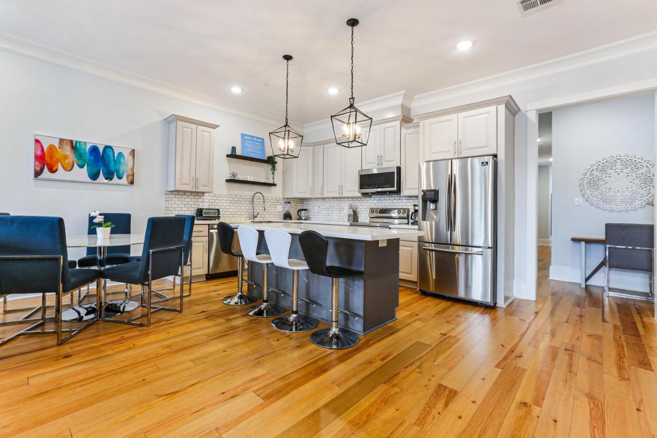 Apartment Stunning 4br-5br Near Frnch Quarter Homes By Hosteeva New Orleans