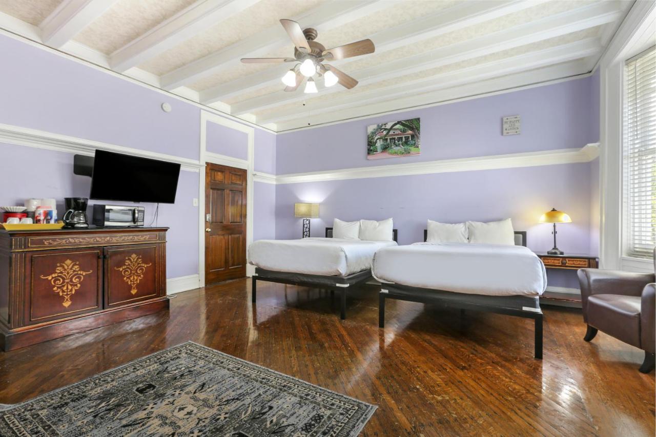 Apartment Comfortable Rooms Near All Nola Hot Spots New Orleans