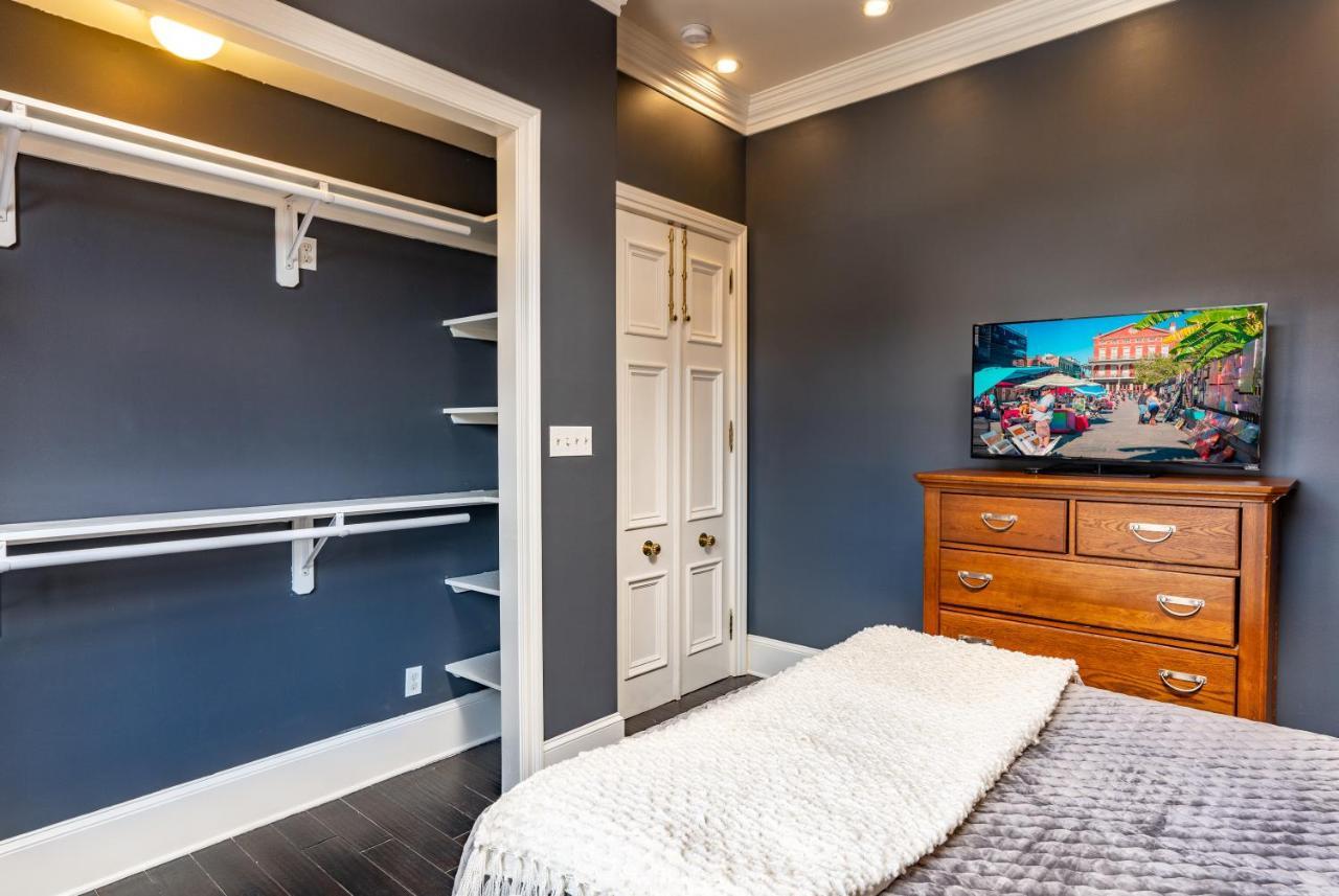 2Bd Condo Steps To Everything With Balcony & Courtyard New Orleans