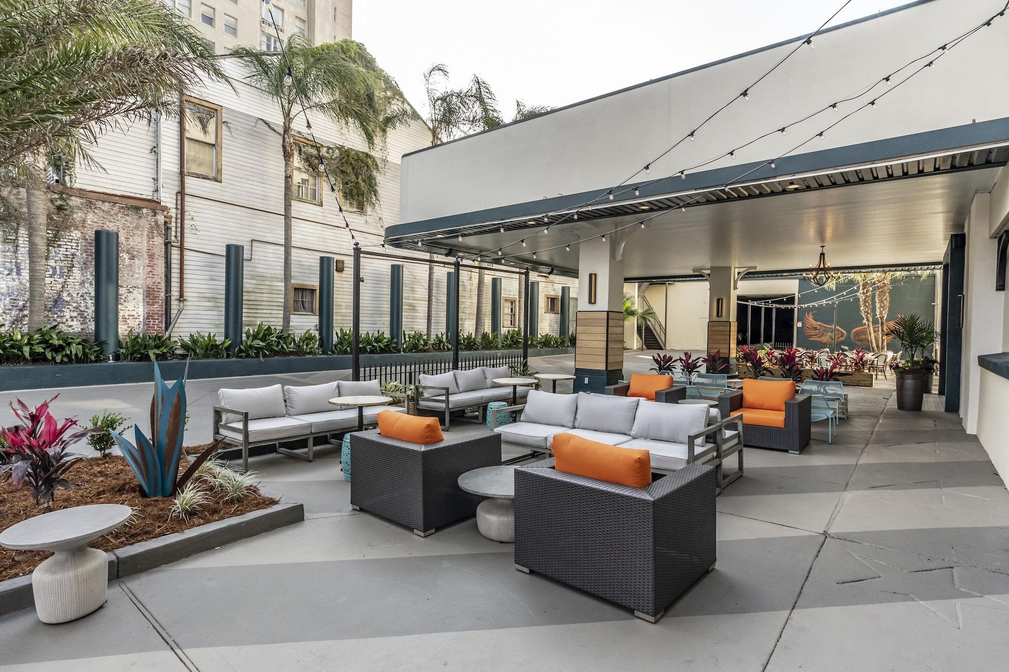 Hotel St Charles Coach House, Ascend Collection 3*