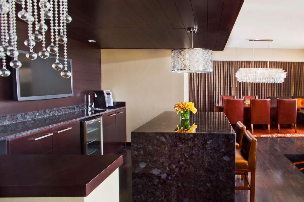 Hyatt Regency Hotel New Orleans