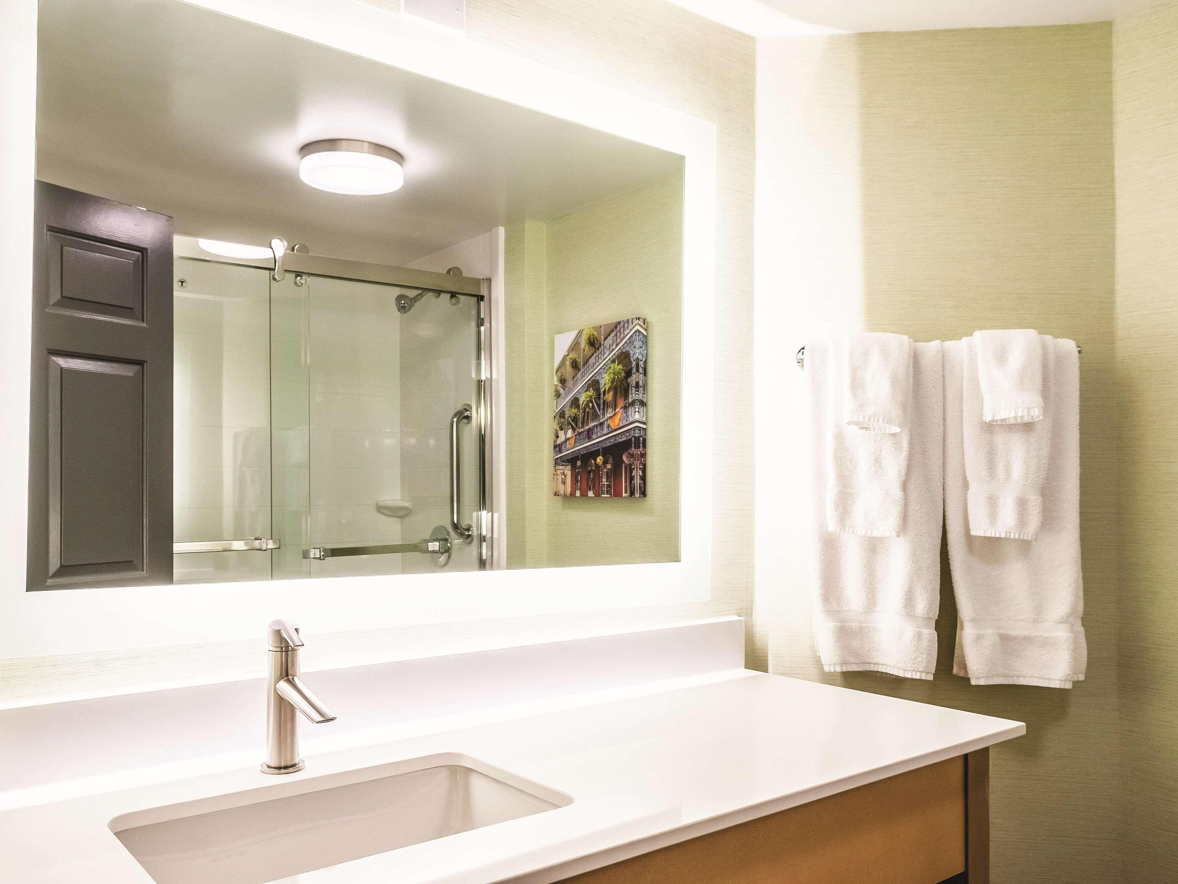 La Quinta By Wyndham Downtown Hotel