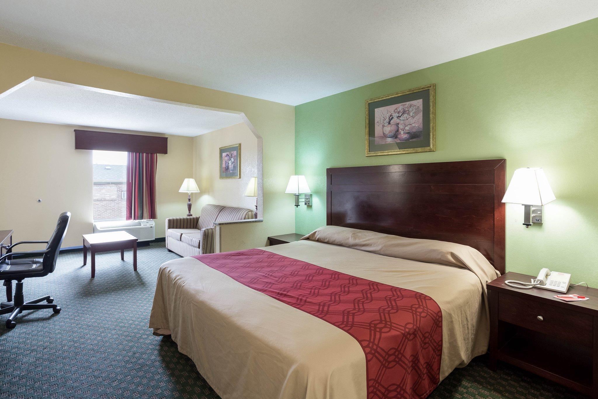 Rodeway & Hotel