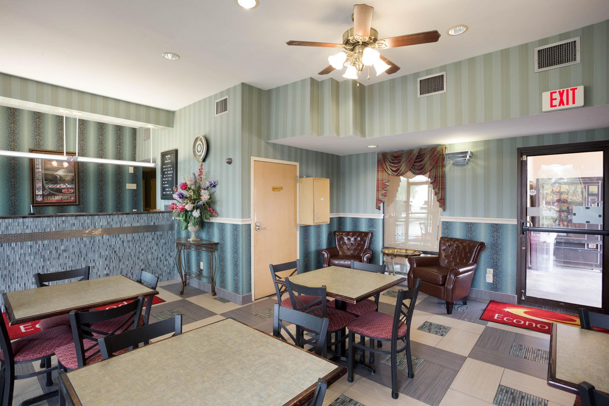 Hotel Rodeway &