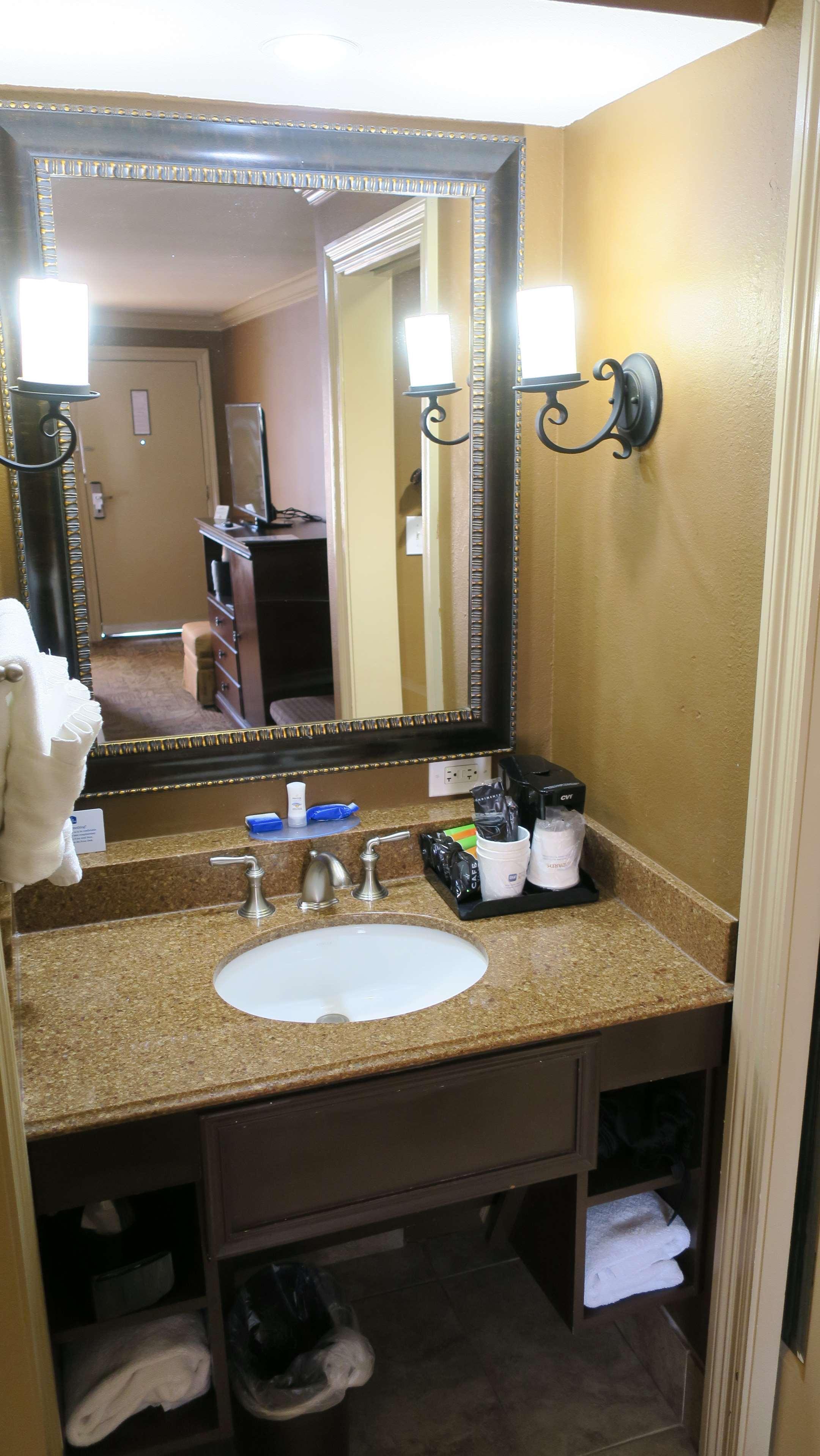 Hotel Western French Quarter Courtyard 4*